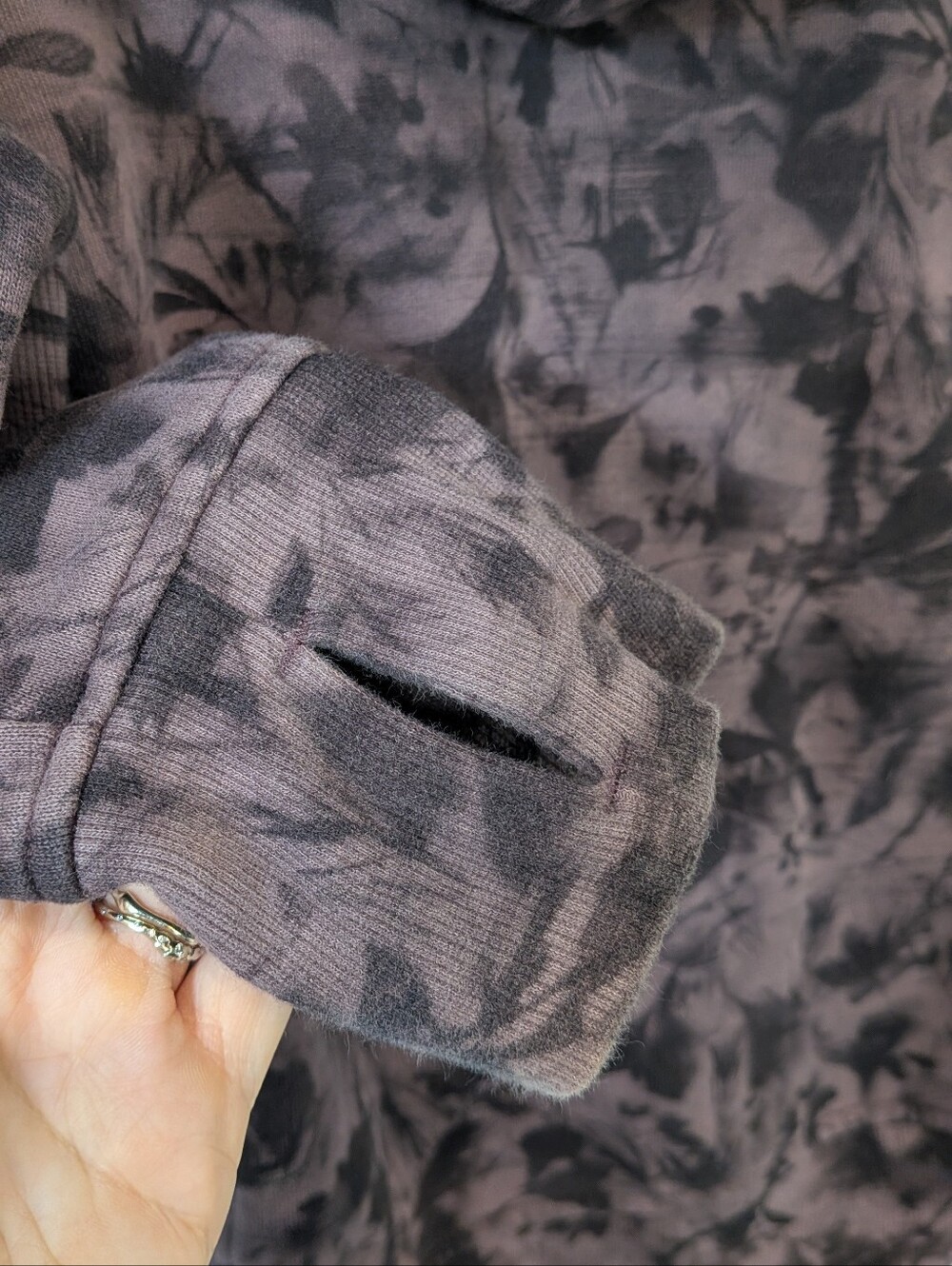 Lululemon Athletica Scuba Hoodie Mini Dusk Floral Antique Bark Black 10 - Picture 9 of 9